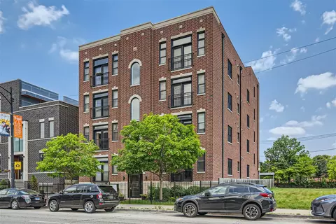 3719 S Indiana Ave #4S, Chicago, IL 60653