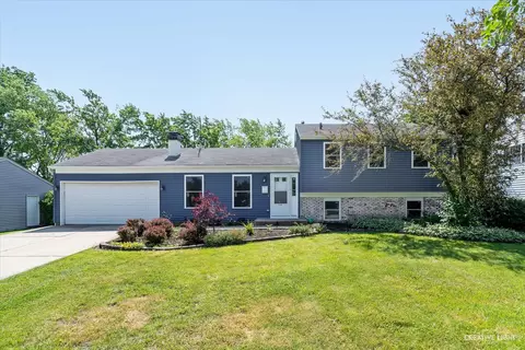 1319 Elgin Ln, Schaumburg, IL 60194