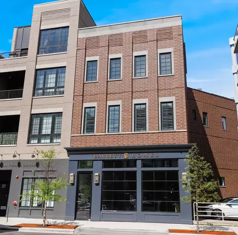 3111 N Lincoln Ave, Chicago, IL 60657