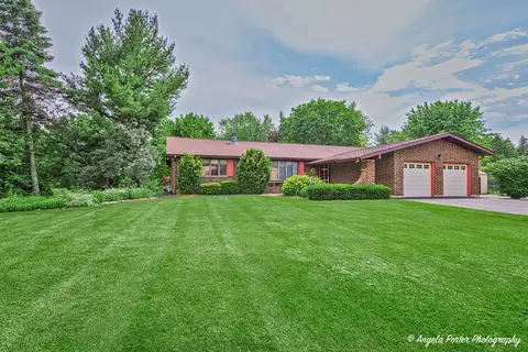 Exterior - 24837 W Crabtree Ln, Ingleside, IL 60041 photo 4 of 8