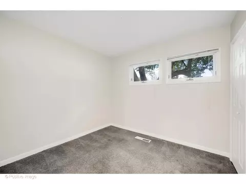Bedroom - 1120 Grant St, Wheaton, IL 60189 photo 2 of 3