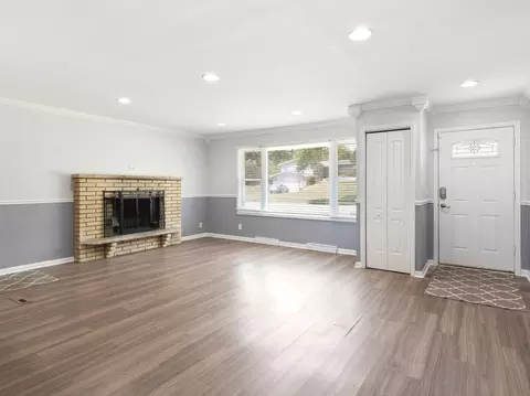 27 E James Way, Cary, IL 60013 photo 6
