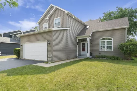 224 Magnolia Dr, North Aurora, IL 60542