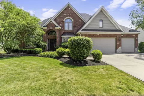 5747 Rosinweed Ln, Naperville, IL 60564