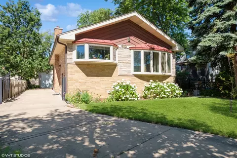 10034 La Crosse Ave, Skokie, IL 60077