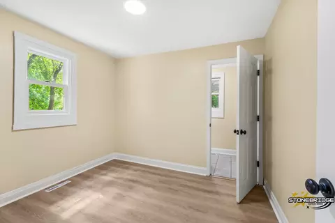 Bedroom - 5207 W Orchard Dr, Mchenry, IL 60050 photo 3 of 3