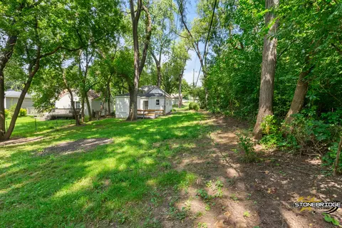 Exterior - 5207 W Orchard Dr, Mchenry, IL 60050 photo 2 of 3