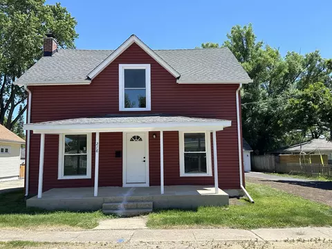 218 E Lee St, Plano, IL 60545