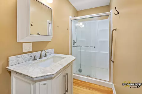 3205 W Bretons Dr, Mchenry, IL 60050 photo 9