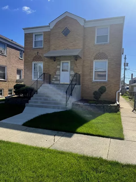 2009 N 73rd Ave N, Elmwood Park, IL 60707