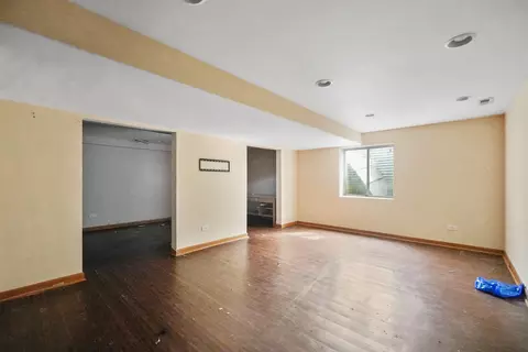 Living - 6305 Clifton Ct, Plainfield, IL 60586 photo 2 of 2