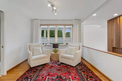 Entry Way - 6 Willowbrook Ct, Champaign, IL 61820 photo 6 of 7