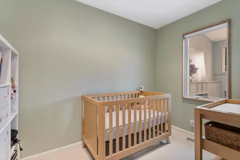 Bedroom - 6 Willowbrook Ct, Champaign, IL 61820 photo 4 of 9