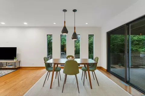 Dining - 6 Willowbrook Ct, Champaign, IL 61820 photo 3 of 4