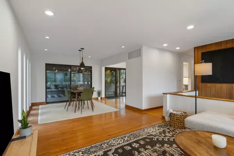 Dining - 6 Willowbrook Ct, Champaign, IL 61820 photo 1 of 4