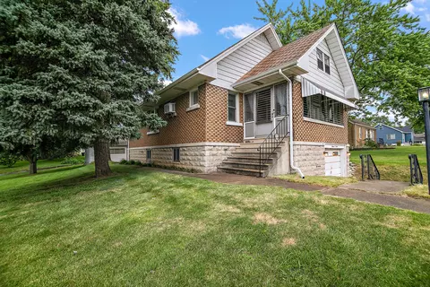 705-709 S Midland Ave, Joliet, IL 60436