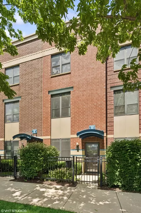 440 W Elm St #08-103, Chicago, IL 60610