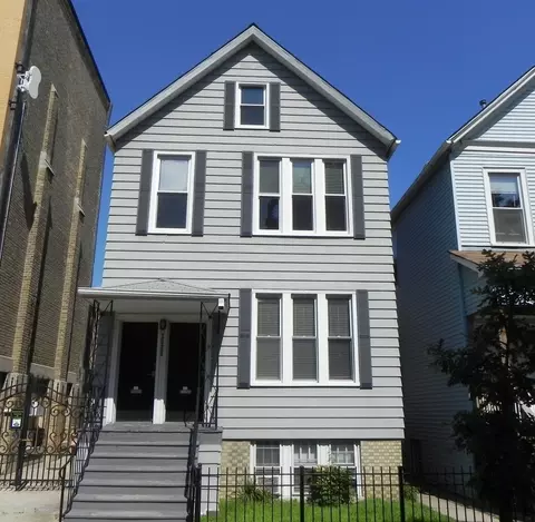 2525 N Maplewood Ave, Chicago, IL 60647