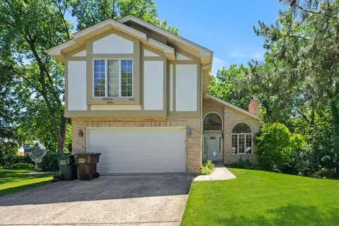 6245 Barbara Ave, Tinley Park, IL 60477