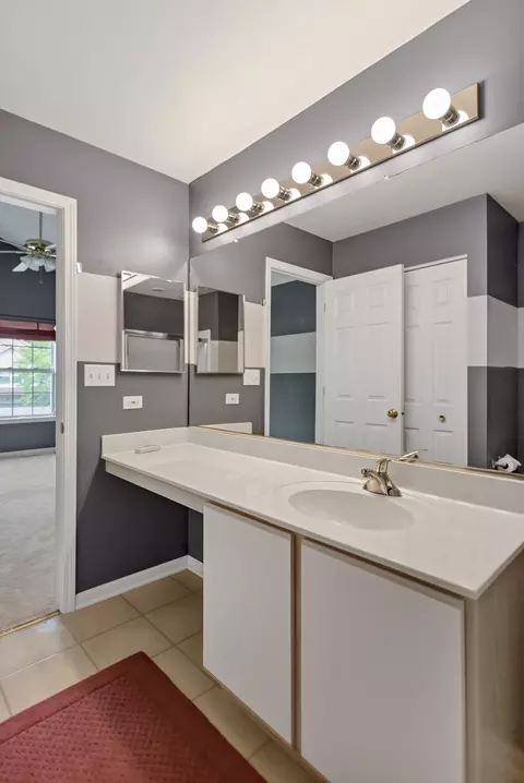 1481 Keystone Ct, Elgin, IL 60120 photo 23