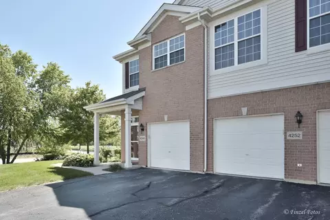 4252 Savoy Ln, Mchenry, IL 60050 photo 19