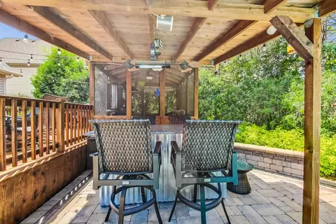 Exterior - Undisclosed, Algonquin, IL 60102 photo 9 of 17