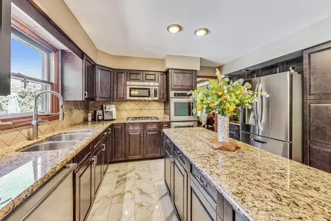 Kitchen - Undisclosed, Algonquin, IL 60102 photo 1 of 4
