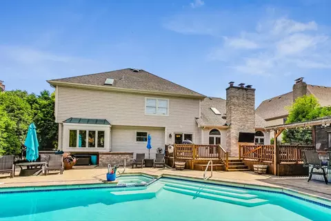 Exterior - Undisclosed, Algonquin, IL 60102 photo 7 of 17