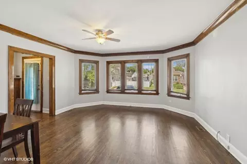 Living - 713 E 89th St, Chicago, IL 60619 photo 1 of 2