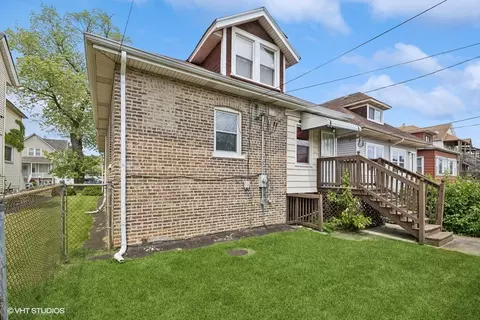 Exterior - 713 E 89th St, Chicago, IL 60619 photo 2 of 2