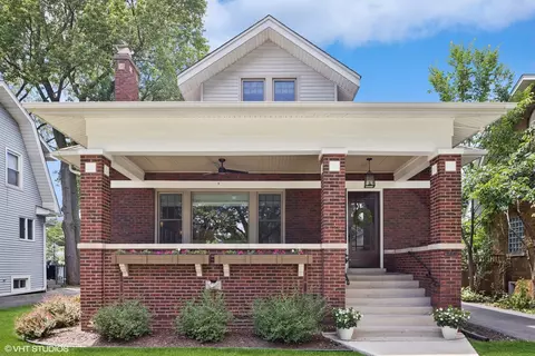 146 Dover Ave, La Grange, IL 60525