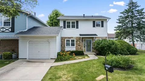6470 Hathaway Ln, Downers Grove, IL 60516