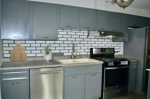 Kitchen - 1314 Evergreen St, Wheaton, IL 60187 photo 1 of 1
