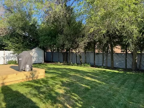 Exterior - 1314 Evergreen St, Wheaton, IL 60187 photo 2 of 3