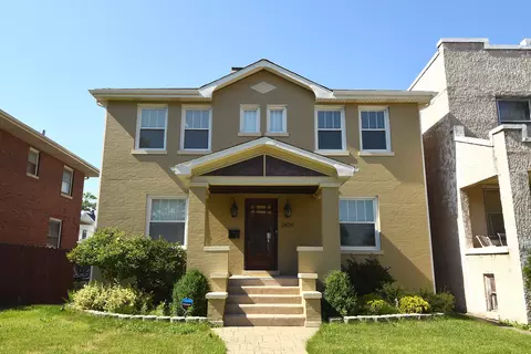 2424 Birdsall St, Blue Island, IL 60406