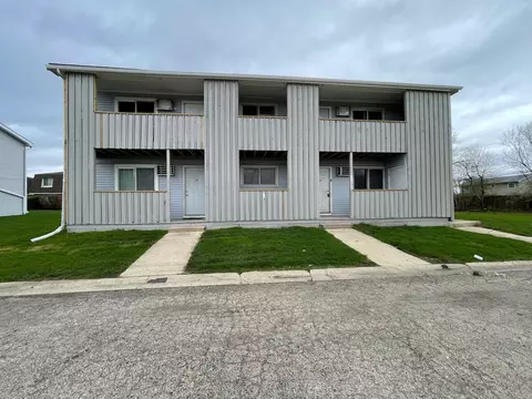 113 Harbor Dr, Oswego, IL 60543