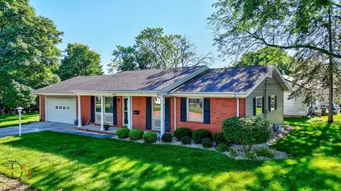 1010 Marcy St, Ottawa, IL 61350