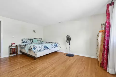 1058 Crimson Dr, Wheeling, IL 60090 photo 12