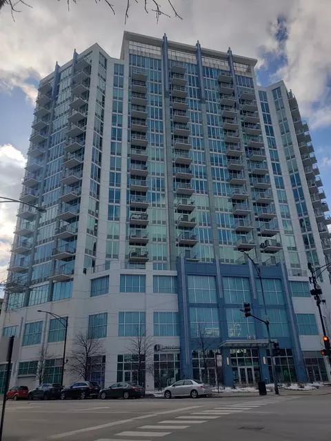 1600 S Indiana Ave #806, Chicago, IL 60616
