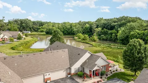 18613 Villa Ct, Lansing, IL 60438