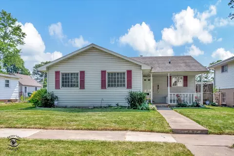460 N Prairie Ave, Bradley, IL 60915