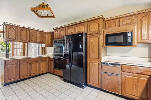 247 E 2nd St, Elmhurst, IL 60126 photo 15