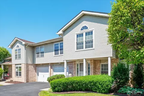 7256 Terrace Dr, Justice, IL 60458