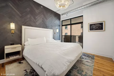 Bedroom - 910 W Madison St #608, Chicago, IL 60607 photo 1 of 2