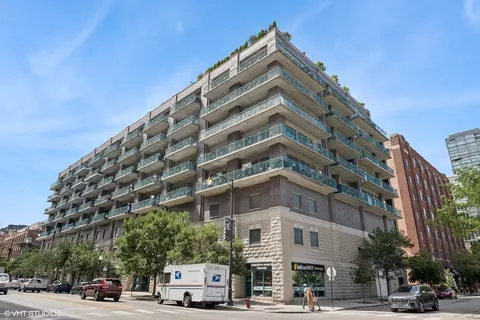 910 W Madison St #608, Chicago, IL 60607