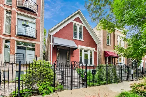 915 N Fairfield Ave, Chicago, IL 60622