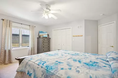 Bedroom - 42 Gale Ave, River Forest, IL 60305 photo 6 of 12