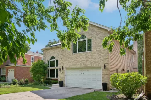 Exterior - 42 Gale Ave, River Forest, IL 60305 photo 3 of 6