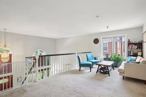 Living - 42 Gale Ave, River Forest, IL 60305 photo 3 of 4
