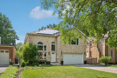 Exterior - 42 Gale Ave, River Forest, IL 60305 photo 2 of 6